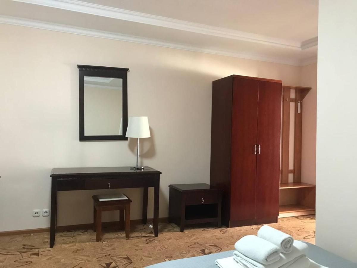 Hotel Eurasia Deluxe Borovoe Extérieur photo